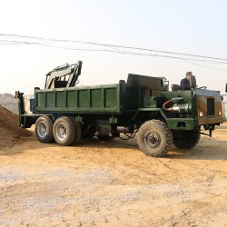 全新5立方隨車挖掘機(jī)河灘挖沙車 現(xiàn)車直銷